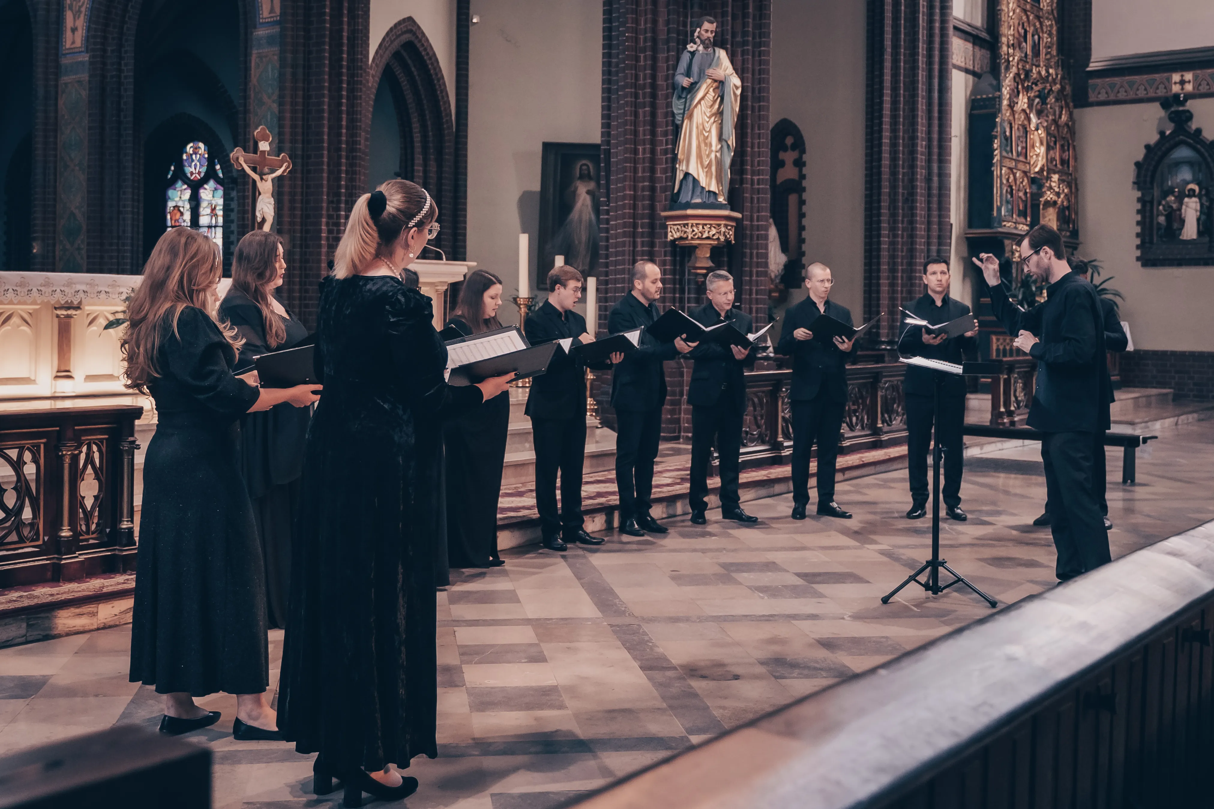 VoctEnsemble podczas koncertu 9 Kart w Archikatedrze Łódzkiej