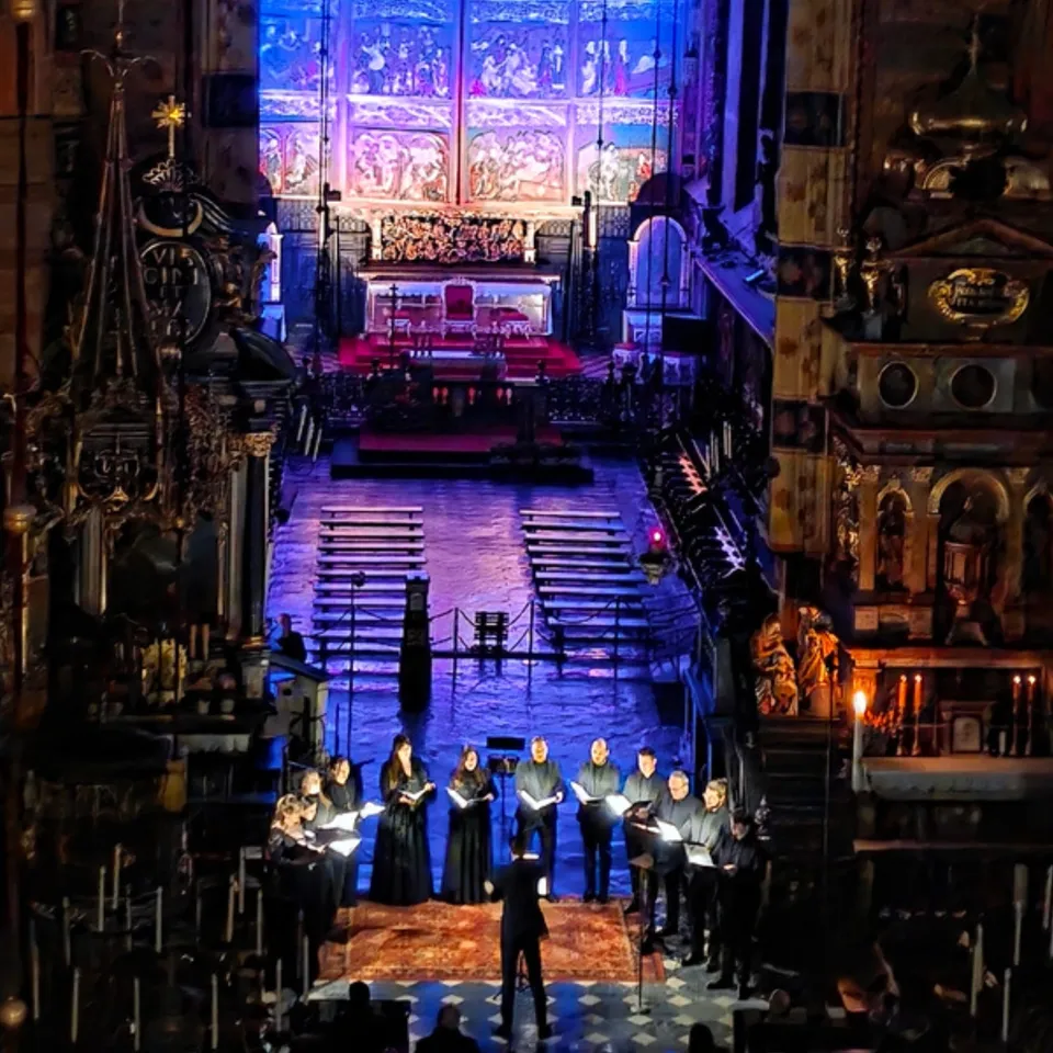 VoctEnsemble podczas koncertu Hymn Poległym w Bazylice Mariackiej w Krakowie