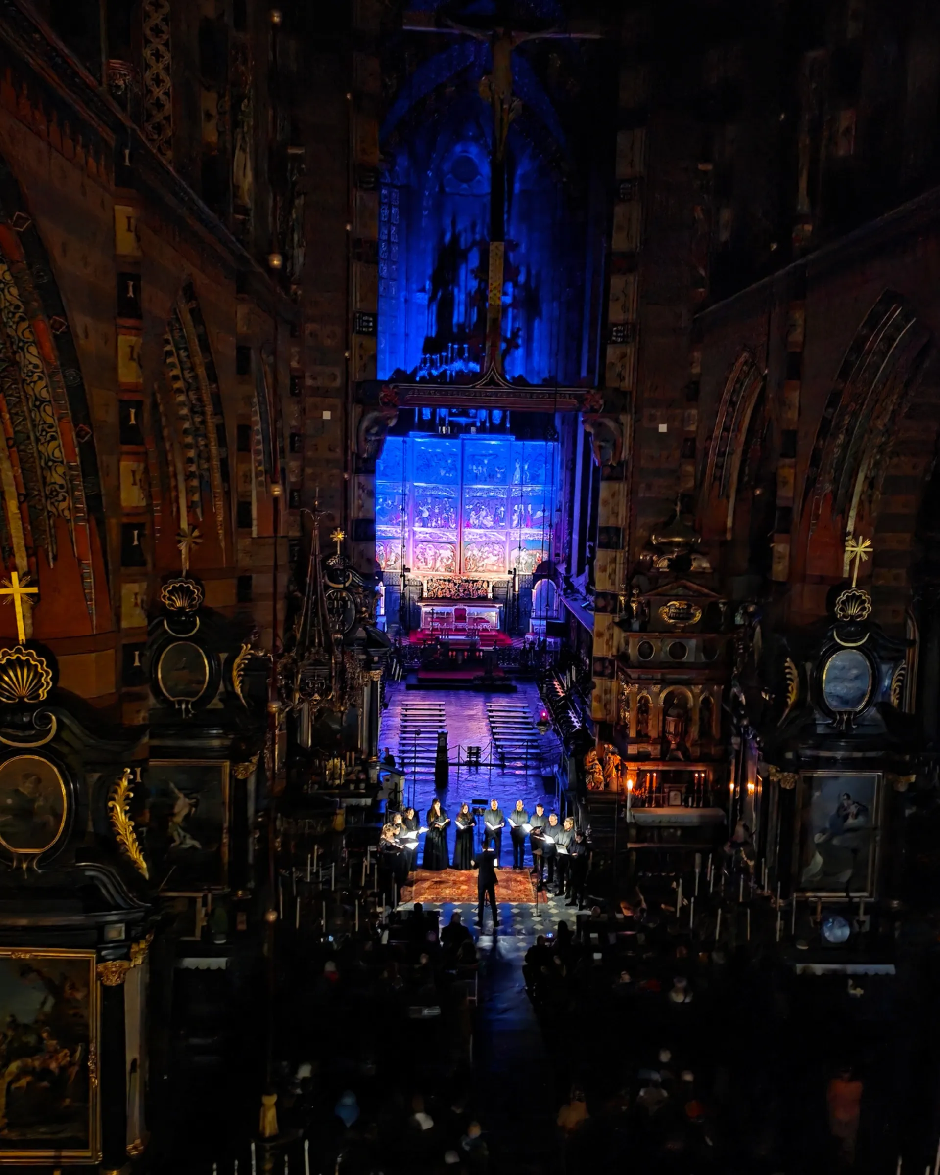 VoctEnsemble podczas koncertu Hymn Poległym w Bazylice Mariackiej w Krakowie